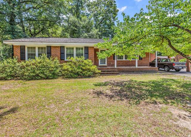 Property at 823 Bellamy Ave, Murrells Inlet, SC 29576, 3 beds, 2 baths