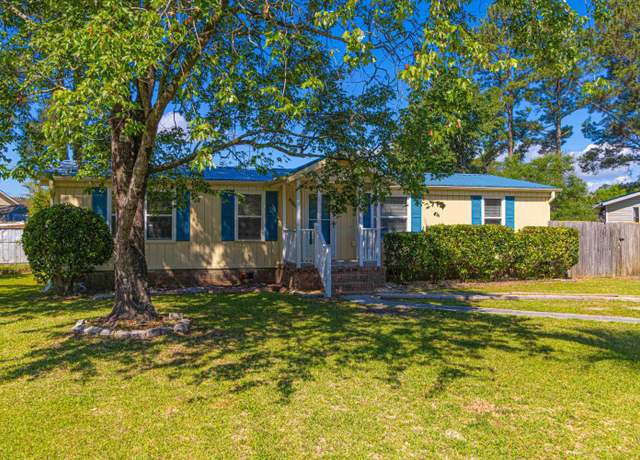 Property at 604 Reef Rd, Myrtle Beach, SC 29588, 3 beds, 2 baths