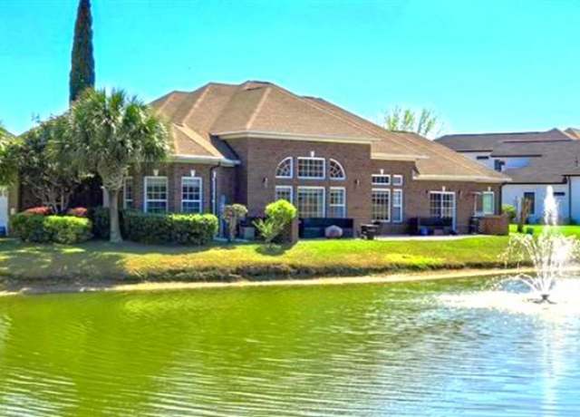 Property at 1624 Portwest Dr, Myrtle Beach, SC 29579, 4 beds, 2.5 baths