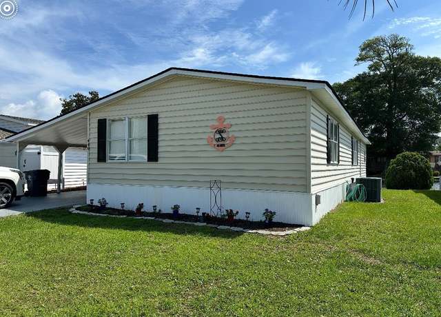 Property at 440 Oceanside Dr, Surfside Beach, SC 29575, 3 beds, 2 baths