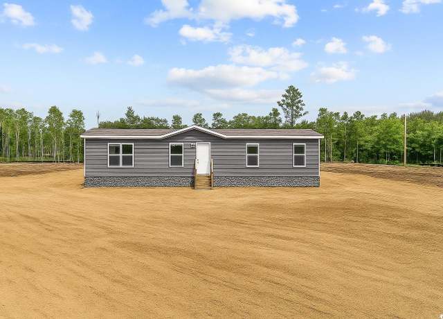 Property at 1301 Rabbit Ln, Conway, SC 29526, 4 beds, 2 baths