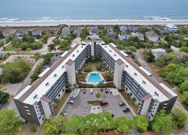 Property at 423 Parker Dr #334, Pawleys Island, SC 29585, 2 beds, 2.5 baths