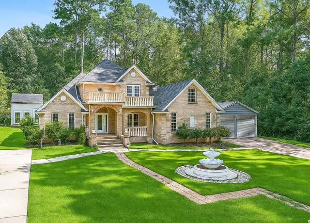 Property at 965 Nottingham Lakes Ct, Conway, SC 29526, 4 beds, 3.5 baths