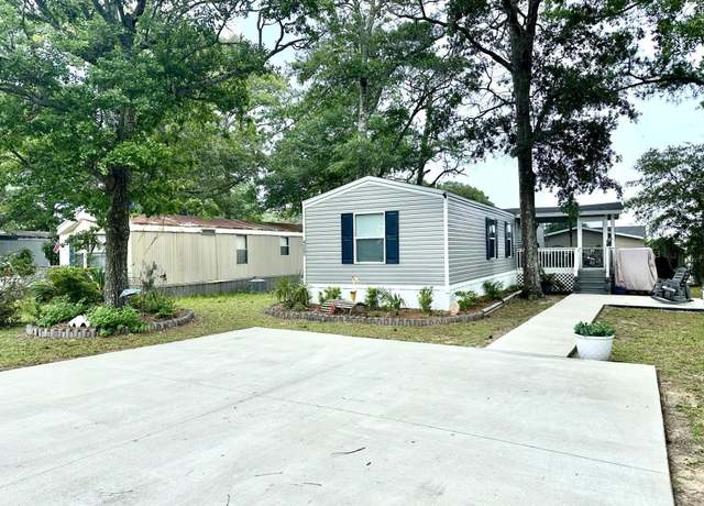 Property at 4502 Osprey St, North Myrtle Beach, SC 29582, 3 beds, 2 baths