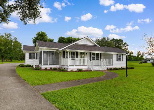 Property at 3158 Burroughs Rd, Galivants Ferry, SC 29544, 3 beds, 2 baths