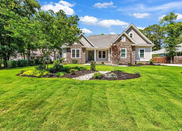 Property at 133 Deloach Trl, Pawleys Island, SC 29585, 4 beds, 3.5 baths