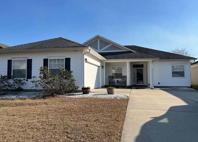 Property at 237 Cloverleaf Dr, Longs, SC 29568, 3 beds, 2 baths
