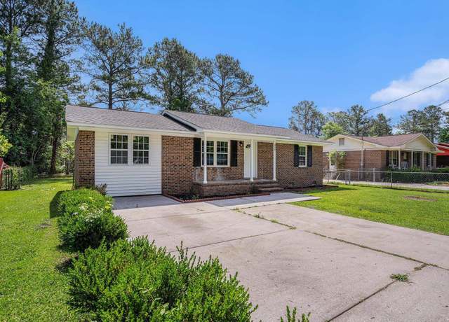 Property at 450 Player St, Georgetown, SC 29440, 3 beds, 2 baths