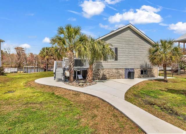 Property at 719 Smith Blvd, Myrtle Beach, SC 29588, 3 beds, 2 baths
