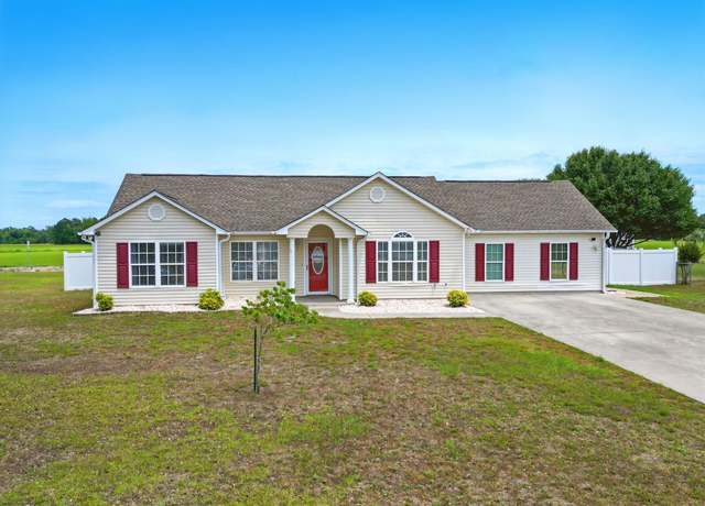 Property at 212 Sweetbay Magnolia St, Loris, SC 29569, 4 beds, 2 baths