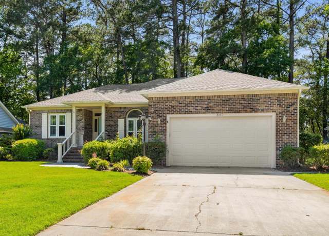 Property at 3157 Hermitage Dr, Little River, SC 29566, 3 beds, 2 baths