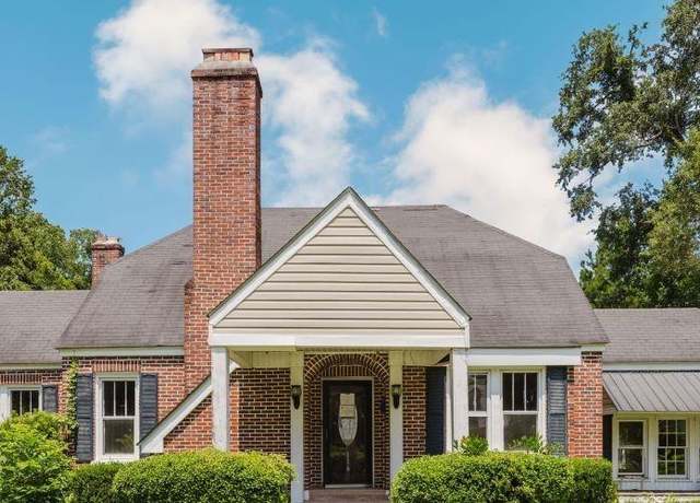 Property at 116 Singletary Ave, Lake City, SC 29560, 3 beds, 2 baths