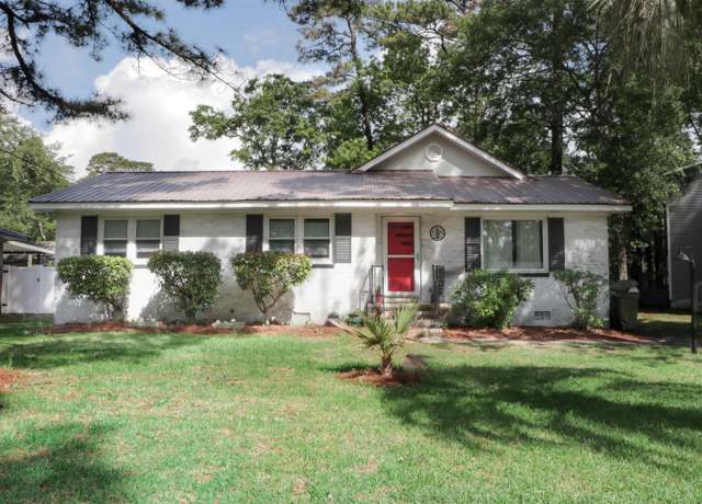 Property at 1014 Bay Dr, Surfside Beach, SC 29575, 4 beds, 2.5 baths