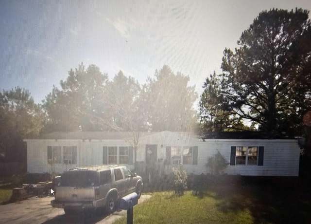Property at 8151 Woodland Dr, Myrtle Beach, SC 29588, 3 beds, 2 baths