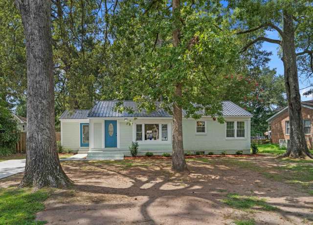 Property at 1605 Mcdermott St, Conway, SC 29526, 3 beds, 2 baths
