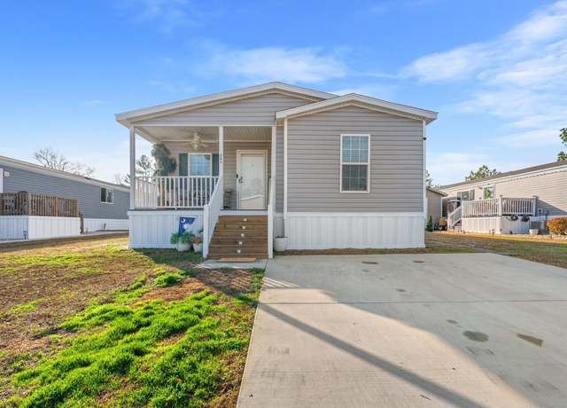 Property at 204 Air Stream Dr, Myrtle Beach, SC 29577, 3 beds, 2 baths