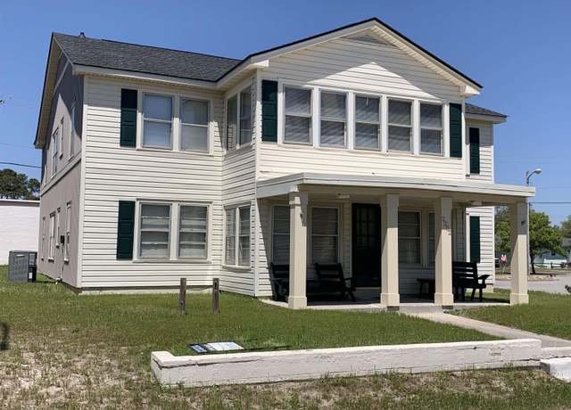 Property at 2202 S Ocean Blvd, North Myrtle Beach, SC 29582, 8 beds, 5 baths