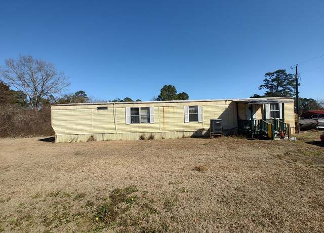 Property at 53 Newton Trl, Andrews, SC 29510, 3 beds, 2 baths