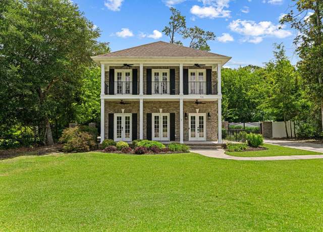 Property at 721 Prestwood Dr, Hartsville, SC 29550, 3 beds, 4 baths