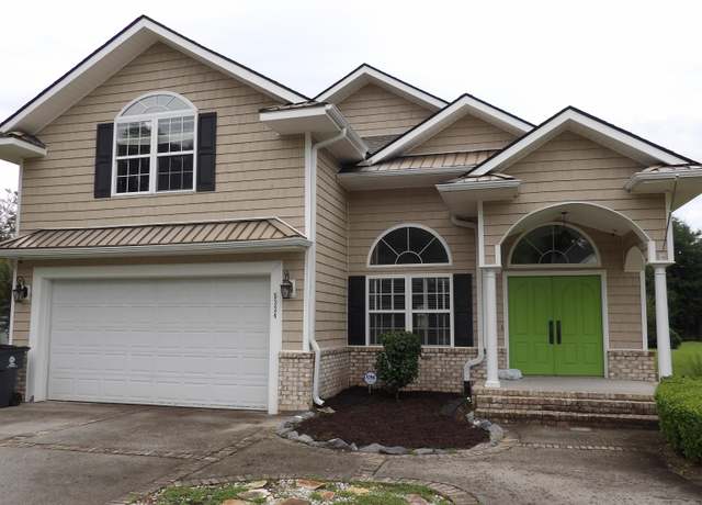 Property at 5324 Bear Bluff Dr, Conway, SC 29526, 4 beds, 2 baths