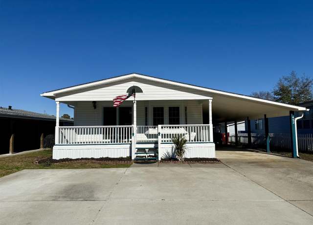 Property at 492 Oceanside Dr, Surfside Beach, SC 29575, 2 beds, 2 baths