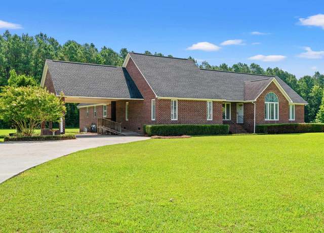 Property at 1752 Patriot Ct, Mullins, SC 29574, 3 beds, 2 baths