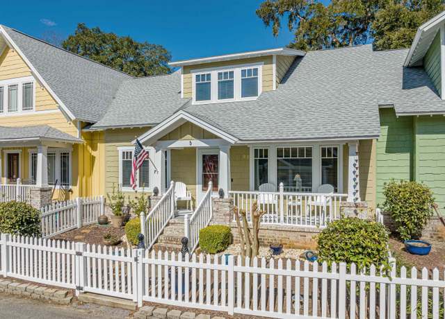 Property at 136 Da Gullah Way Unit B, Pawleys Island, SC 29585, 3 beds, 2.5 baths