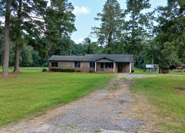 Property at 1206 French Rd, Mullins, SC 29574, 3 beds, 2 baths