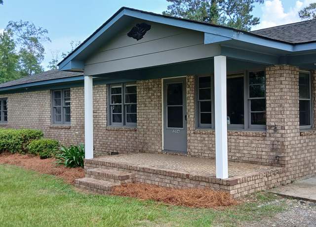Property at 1206 French Rd, Mullins, SC 29574, 3 beds, 2 baths