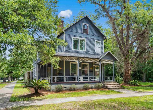 Property at 932 Duke St, Georgetown, SC 29440, 4 beds, 2.5 baths