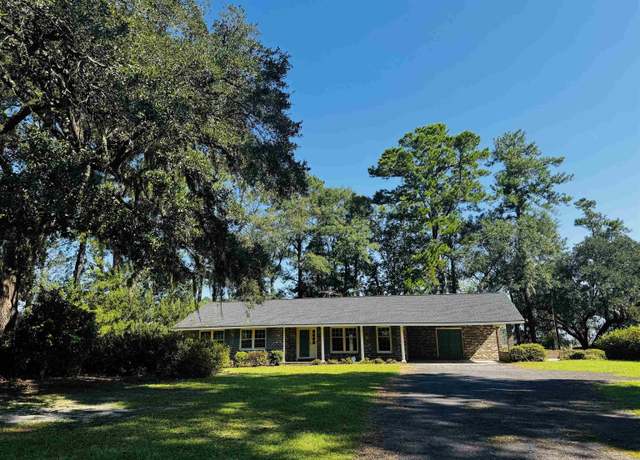 Property at 74 Blueberry Ln, Georgetown, SC 29440, 3 beds, 2 baths