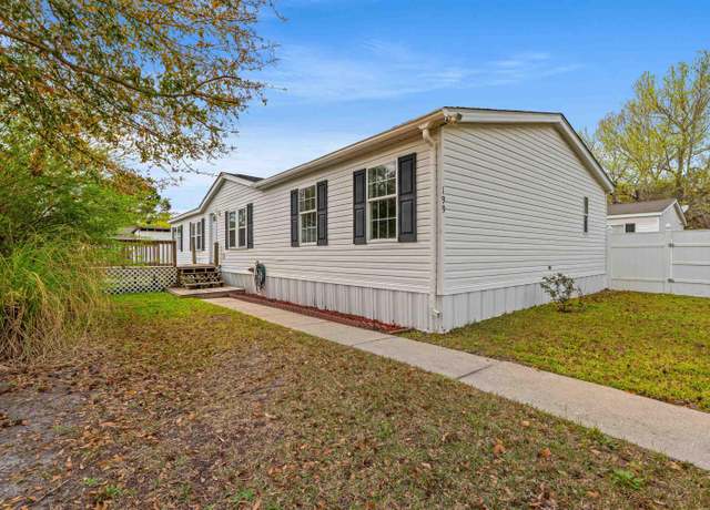 Property at 199 Saint Christopher Cir, Pawleys Island, SC 29585, 3 beds, 2 baths