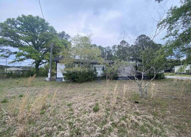 Property at 1368 Bluebird Rd, Loris, SC 29569, 3 beds, 1 bath