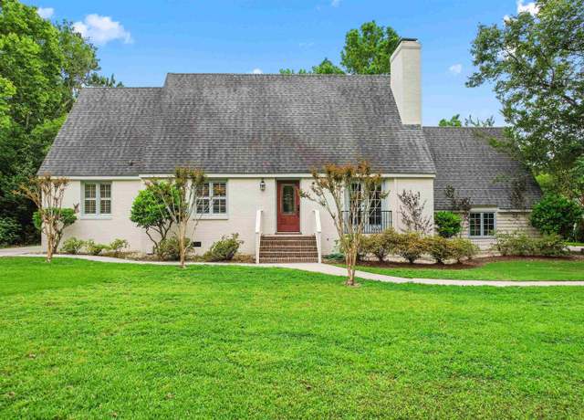 Property at 966 Waterway Ln, Myrtle Beach, SC 29572, 4 beds, 2.5 baths