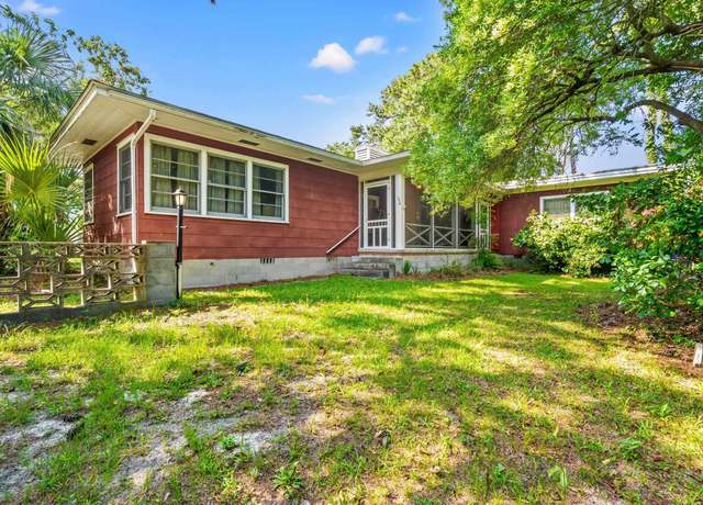 Property at 506 28th Ave N, Myrtle Beach, SC 29577, 3 beds, 4 baths