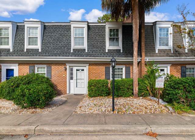 Property at 4505 N Kings Hwy Unit C3, Myrtle Beach, SC 29577, 3 beds, 2.5 baths