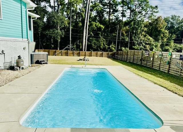 Property at 3936 Murrells Inlet Rd, Murrells Inlet, SC 29576, 4 beds, 3 baths