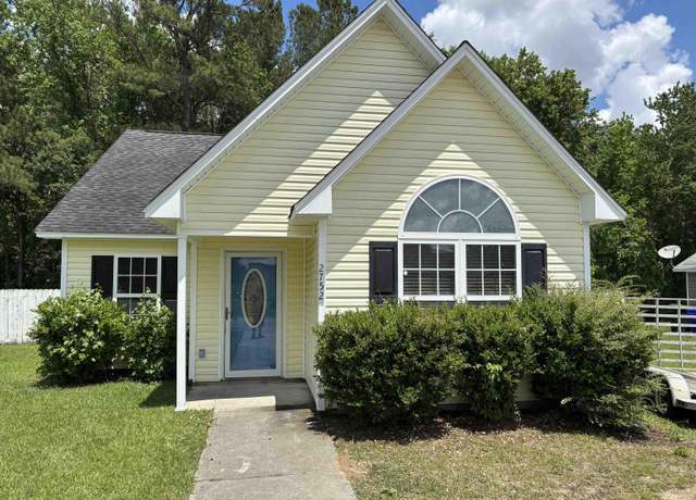 Property at 2752 Woodcreek Ln, Conway, SC 29527, 4 beds, 3 baths