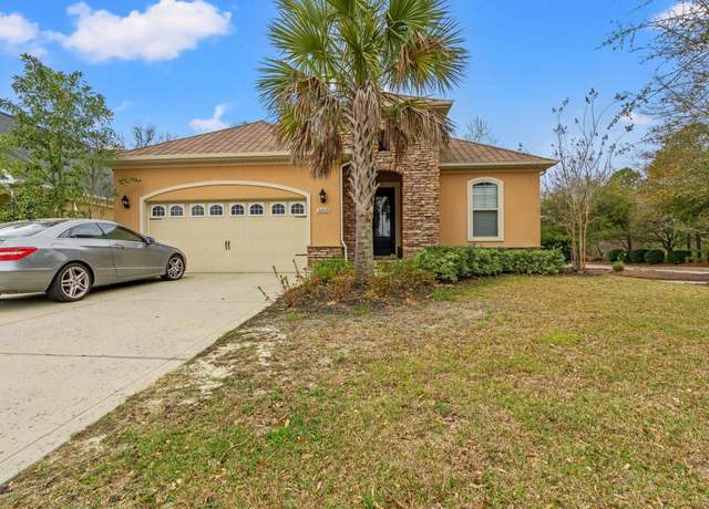 Property at 2402 Via Palma Dr, North Myrtle Beach, SC 29582, 4 beds, 3 baths