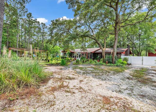 Property at 5114 Cowart Ct, Murrells Inlet, SC 29576, 2 beds, 2 baths