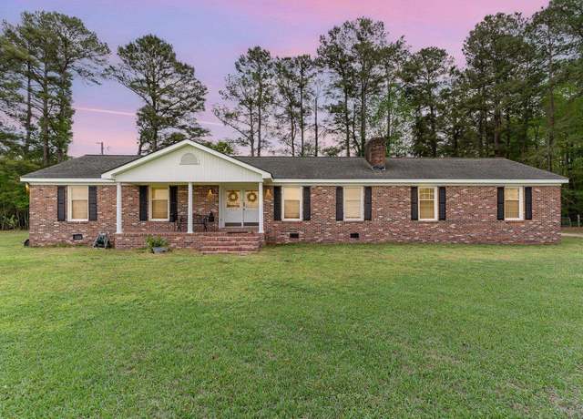 Property at 1315 Sioux Swamp Dr, Conway, SC 29527, 3 beds, 2 baths