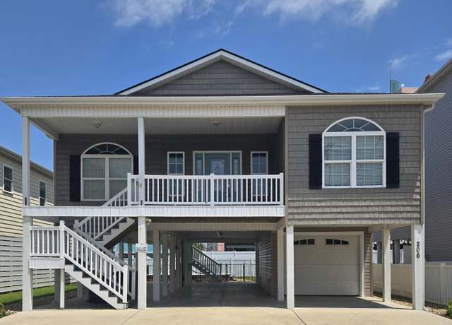 Property at 206 33rd Ave N, North Myrtle Beach, SC 29582, 4 beds, 3 baths