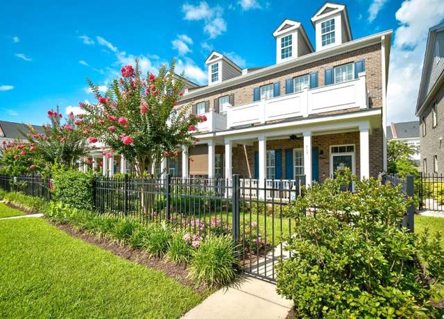 Property at 939 Hendrick Ave #939, Myrtle Beach, SC 29577, 3 beds, 2.5 baths