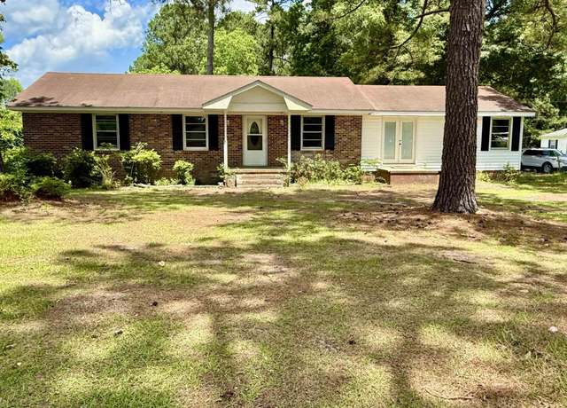 Property at 6805 Mclaurin Rd, Mullins, SC 29574, 4 beds, 2 baths
