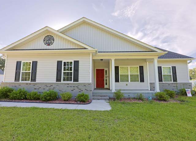 Property at 266 Ole Maple St, Loris, SC 29569, 3 beds, 2 baths
