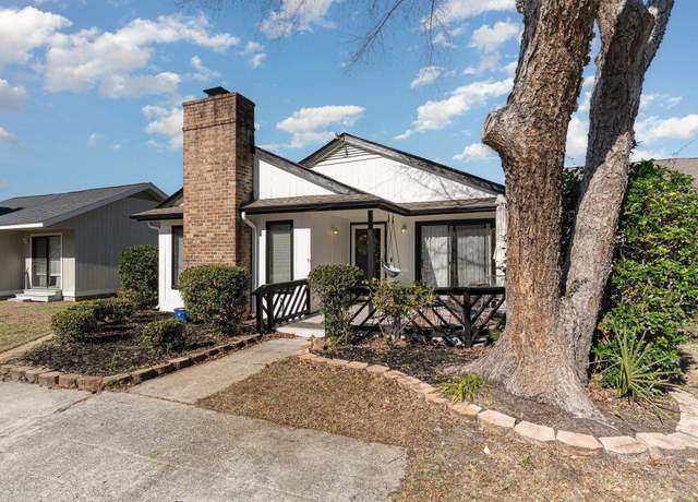 Property at 4305 Frontier Dr, Myrtle Beach, SC 29577, 3 beds, 2 baths