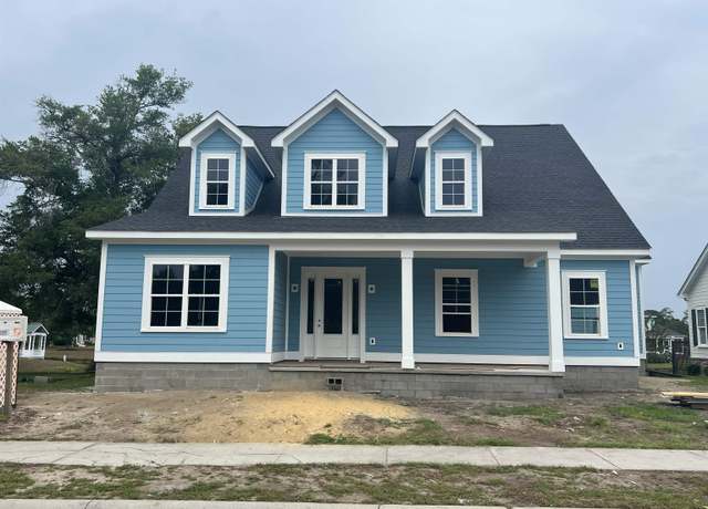 Property at 1004 James Island Ave, North Myrtle Beach, SC 29582, 5 beds, 4.5 baths