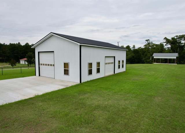 Property at 11 Gulley Ln, Salters, SC 29590
