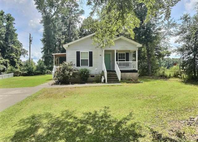 Property at 1000 Westgate Pl, Loris, SC 29569, 3 beds, 2 baths