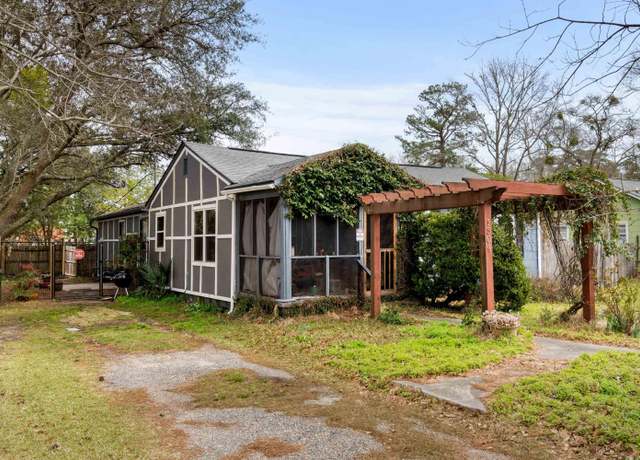 Property at 1504 Mckeithan St, Conway, SC 29526, 3 beds, 3 baths